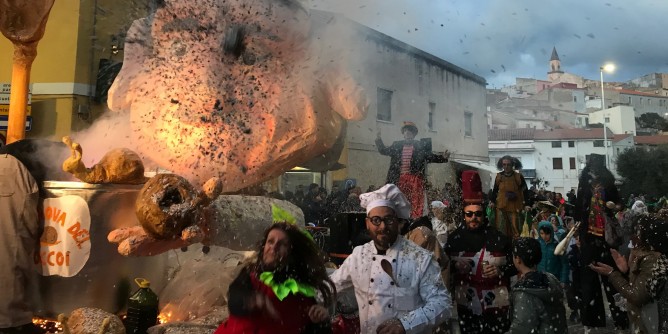 Sfilate e maschere per Il carnevale di Sennori