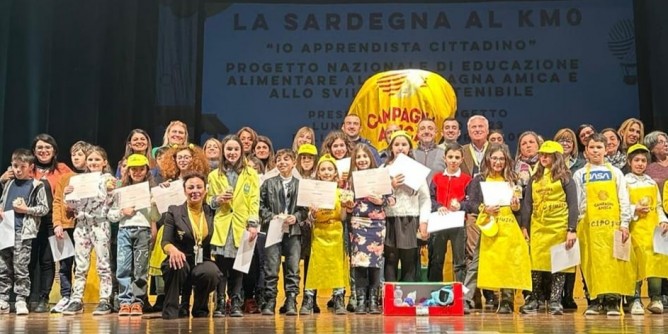 Bambini a teatro di educazione alimentare