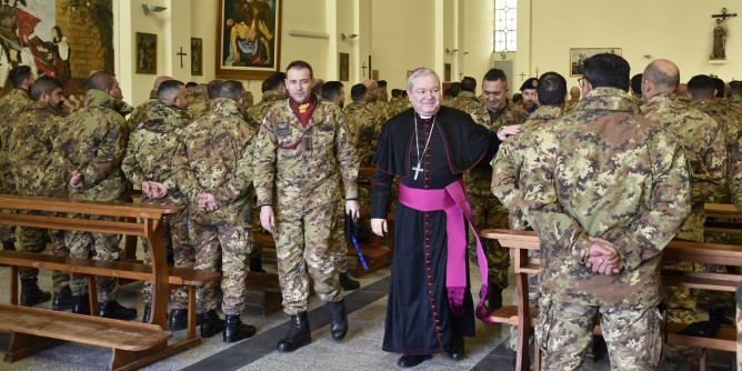 Monsignor Santo Marcian in visita alla Sassari