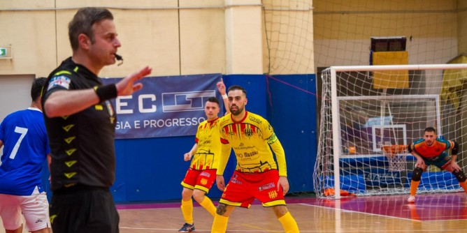 Esordio amaro per Futsal Alghero a Usini