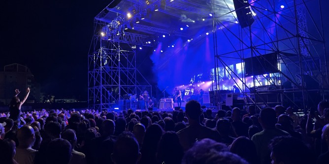 <i>Placebo</i> live a Sassari: concerto da ricordare