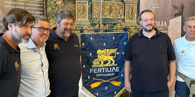 Il sindaco di Ferrara sbarca a Fertilia