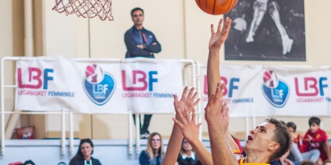 Pallacanestro Alghero centra la quinta vittoria