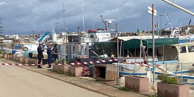 Testa in acqua, macabro ritrovamento 