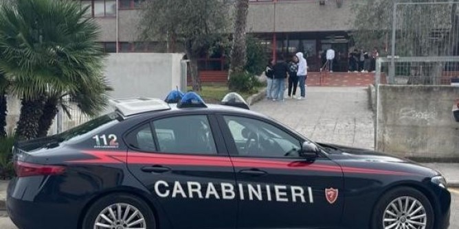 Ruba allo Scientifico: arrestato