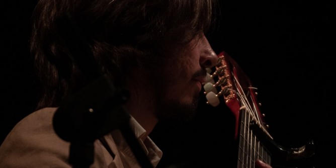 Marco Carta, concerto in biblioteca universitaria