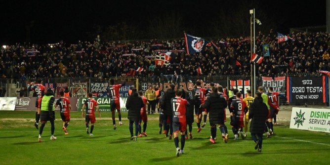 Diretta per il derby Torres-Olbia