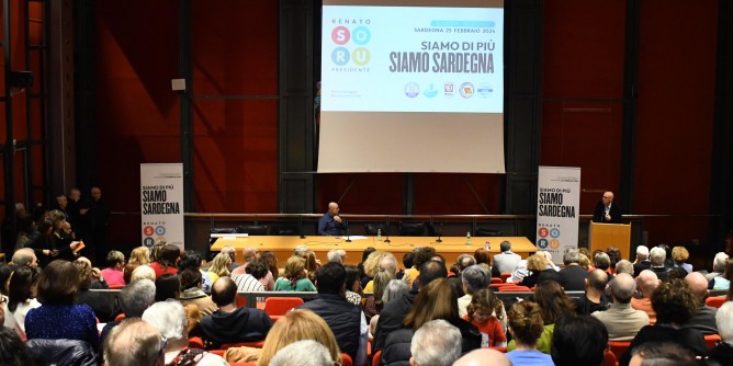 Sistema-Regione, Soru incontra i dipendenti