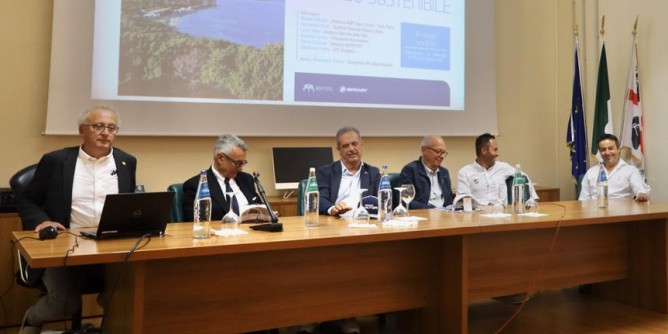 Boatness e Mercury protagonisti a Porto Conte