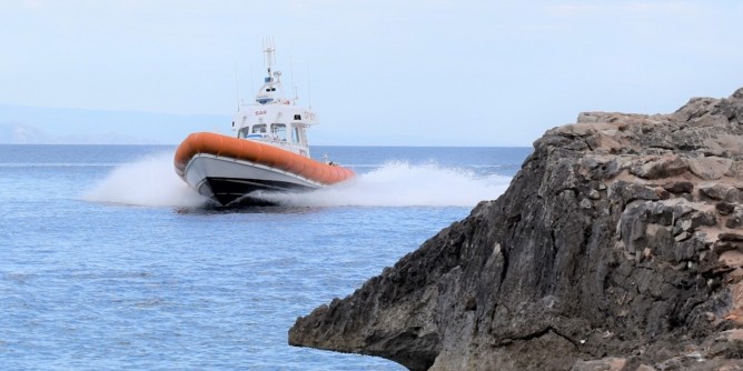 Col cargo nelle acque di Mal di Ventre