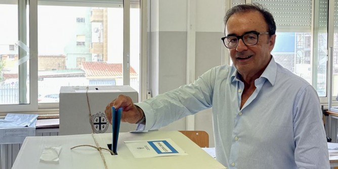 Alghero: il primo a votare  Marco Tedde