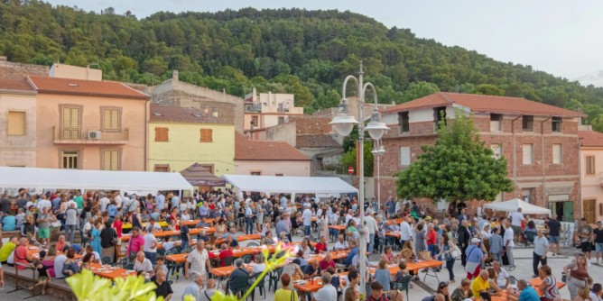 Banari in festa per la Sagra della Cipolla dorata