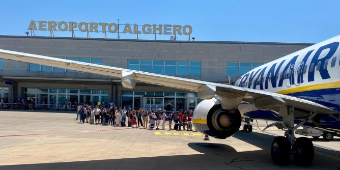 Salta lAlghero-Madrid di Ryanair