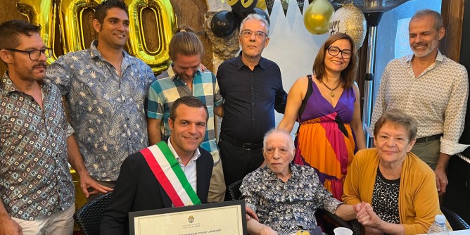 Alghero festeggia i cent´anni del signor Monti