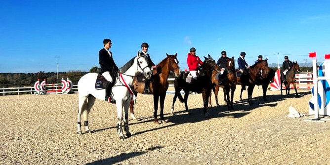 250 iscritti al Sardegna Jumping Tour