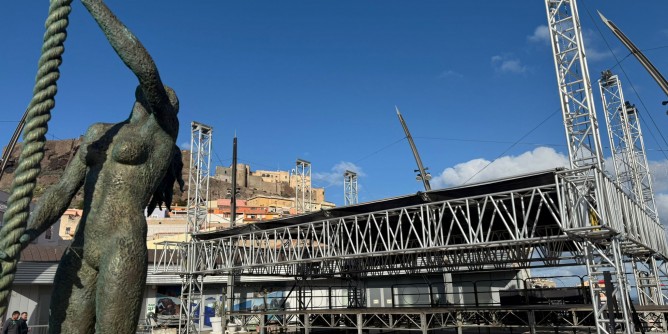 Castelsardo verso il Capodanno con Irama e Elodie