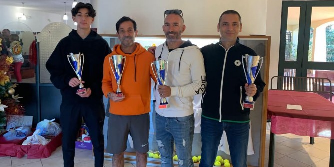 Tennis Club Alghero: i vincitori degli Assoluti