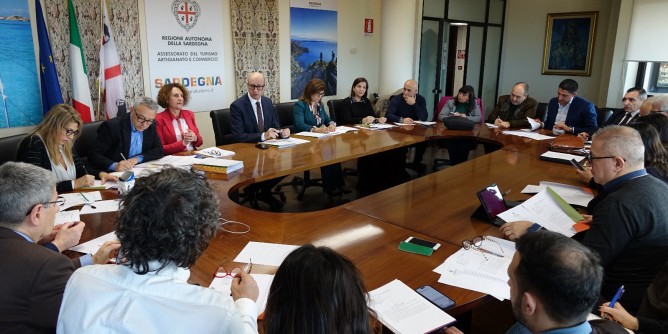 Borghi sardi riuniti: Sardegna verso turismo lento