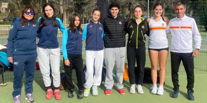 Le ragazze del <i>Tc</i> Alghero campionesse regionali 