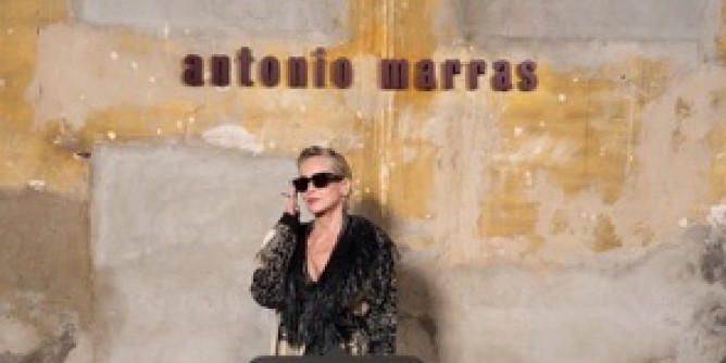 Sharon Stone alla sfilata di Antonio Marras